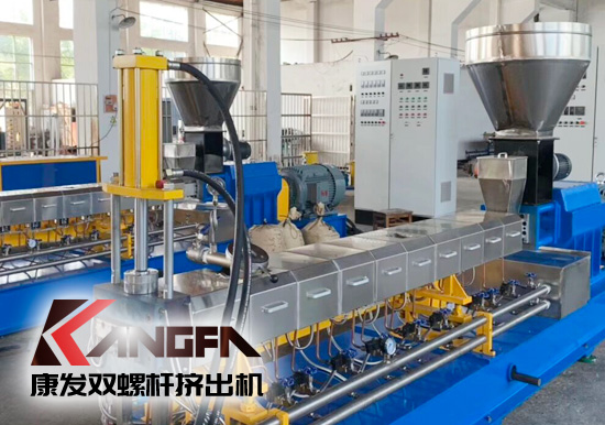 雙螺桿擠出機(jī)機(jī)筒供料用料斗結(jié)構(gòu)形式——普通式、強(qiáng)制式、振動(dòng)式料斗