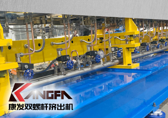 康發(fā)雙螺桿擠出機，砥礪前行！祝賀中國珠峰測量登山隊成功登頂珠峰，再創(chuàng)歷史！