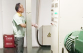 質(zhì)量為先，信譽(yù)為重，管理為本，服務(wù)為誠！康發(fā)雙螺桿設(shè)備老客戶售后維修