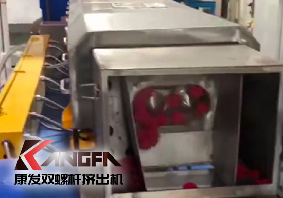 康發(fā)雙螺桿擠出機85-200電纜料生產(chǎn)線 PLC控制 維護方便 效率更高 設計合理 使用范圍廣泛